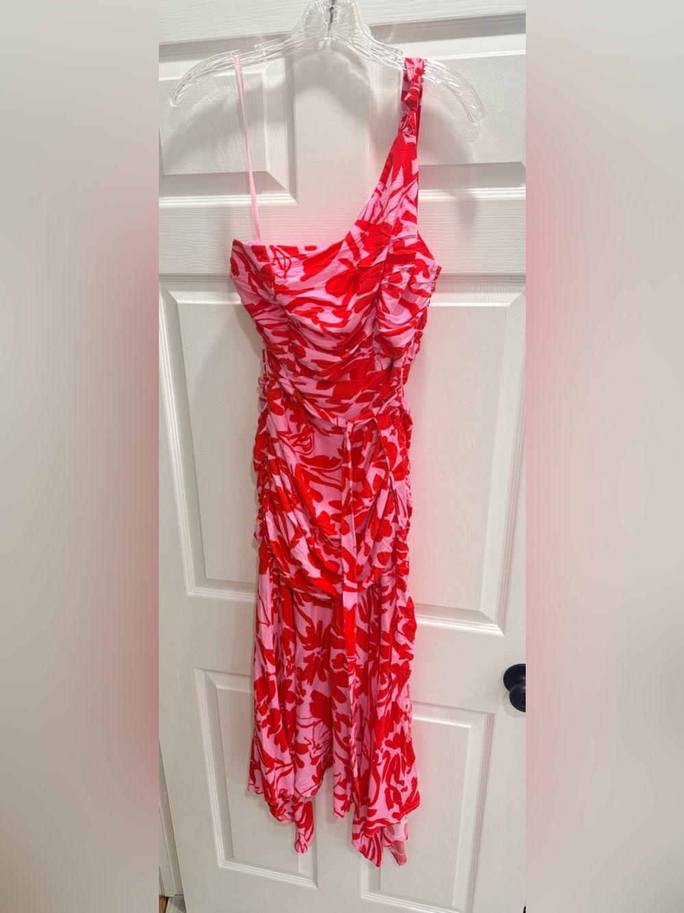 NWT "Here comes the Sun" maxi dress size 4. One shoulder